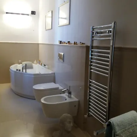 Attico Cavour Apartamento *